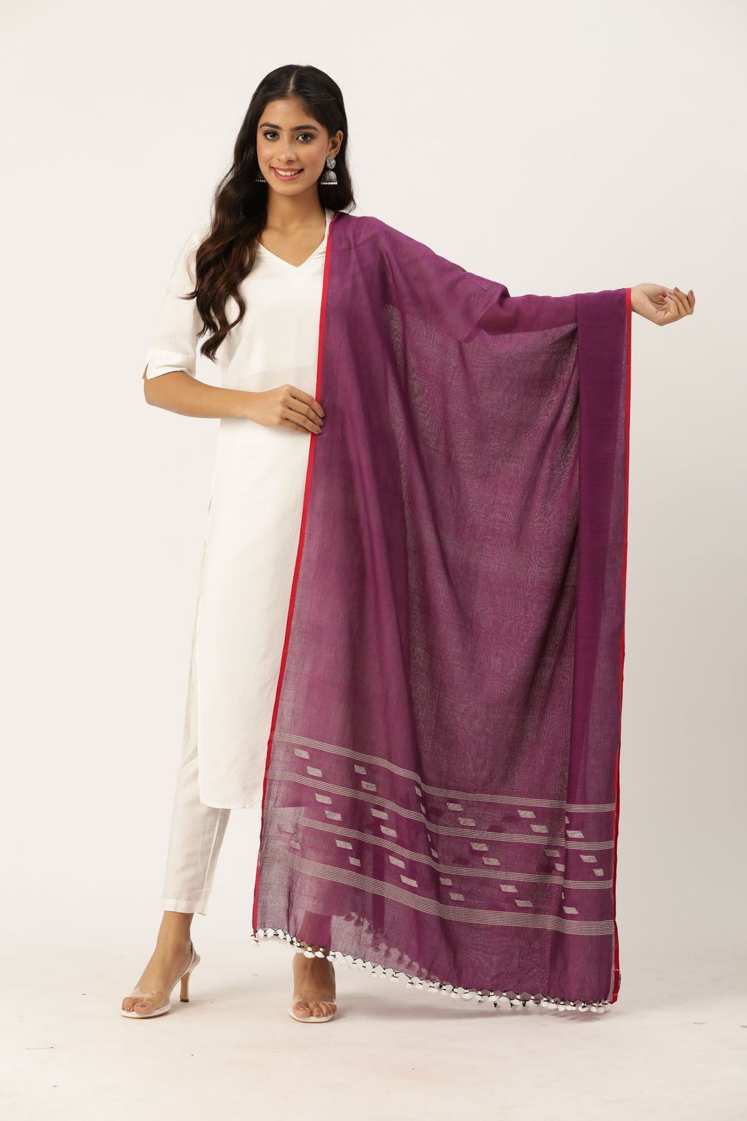 Handwoven Jamdani Mul Cotton Dupatta with tassels | SHOBITAM