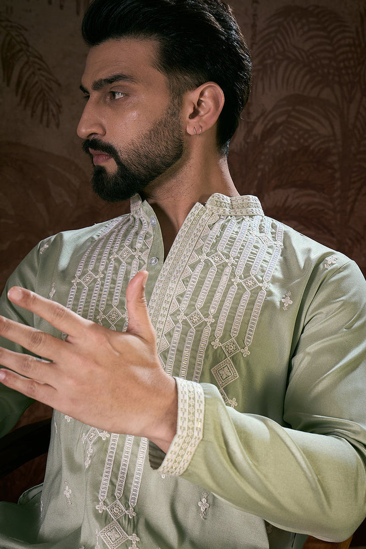 Green Silk Blend Solid Embroidered Straight Kurta | SHOBITAM