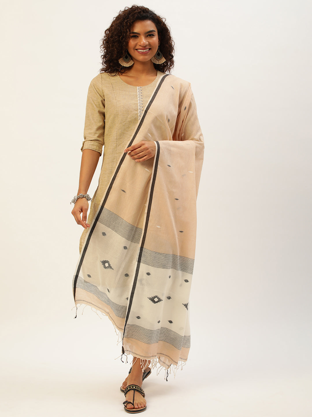 Beige Jamdani Mul Cotton Dupatta with tassels | SHOBITAM