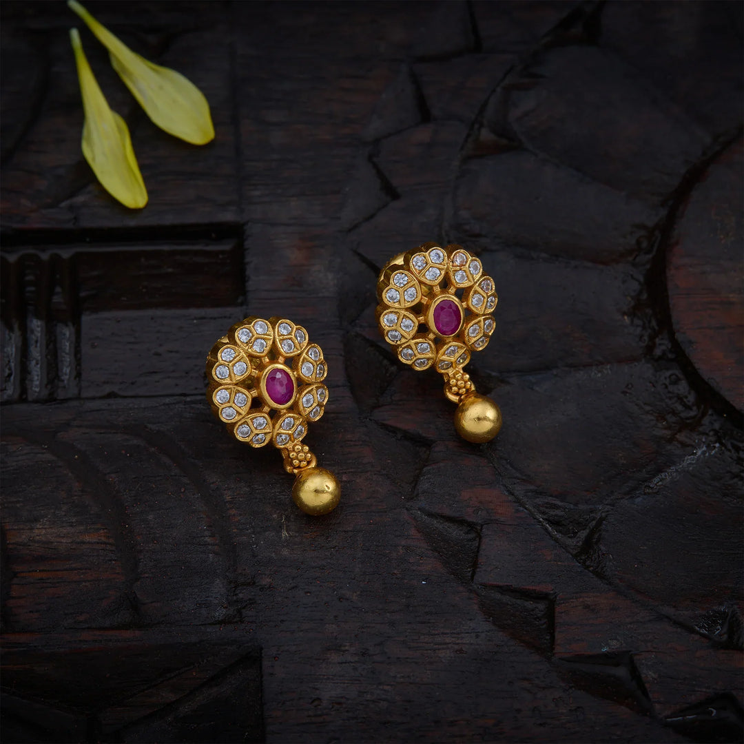 Pure 92.5 Surkh Phool Studs