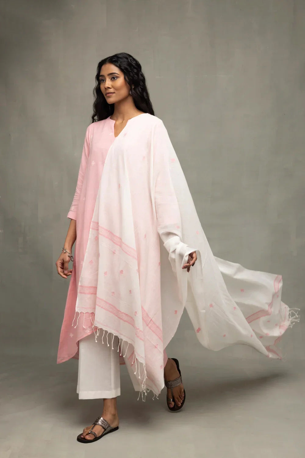 Petal Pink Handwoven Jamdani Kurta Set with Dupatta | SHOBITAM