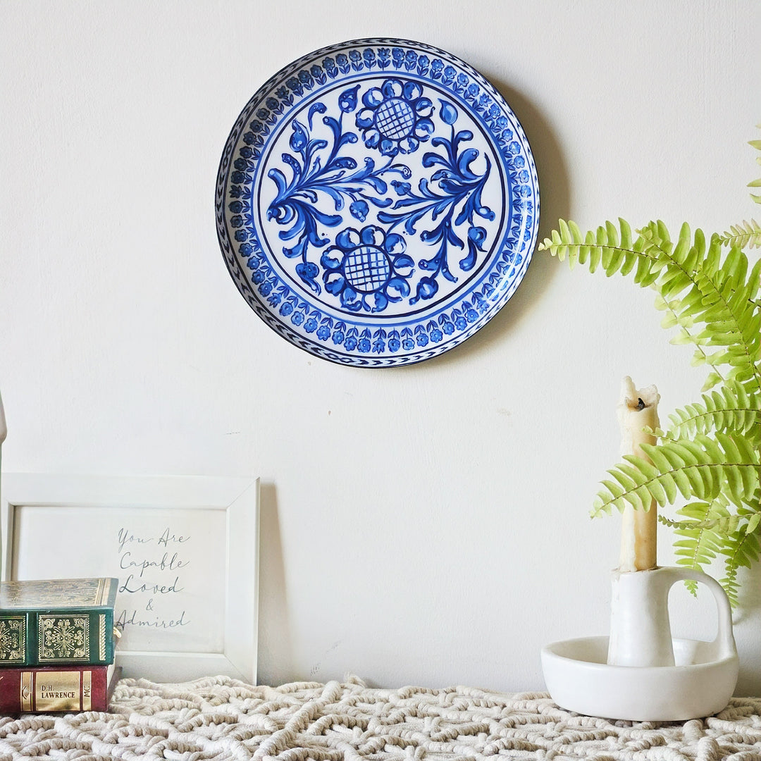 Holland Single Wall Plate with wooden stand