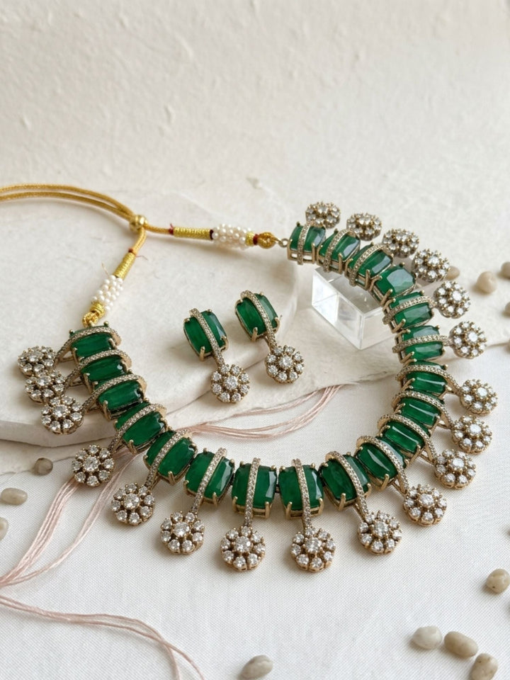 Victorian Emerald Green Necklace Set with Earrings | SHOBITAM