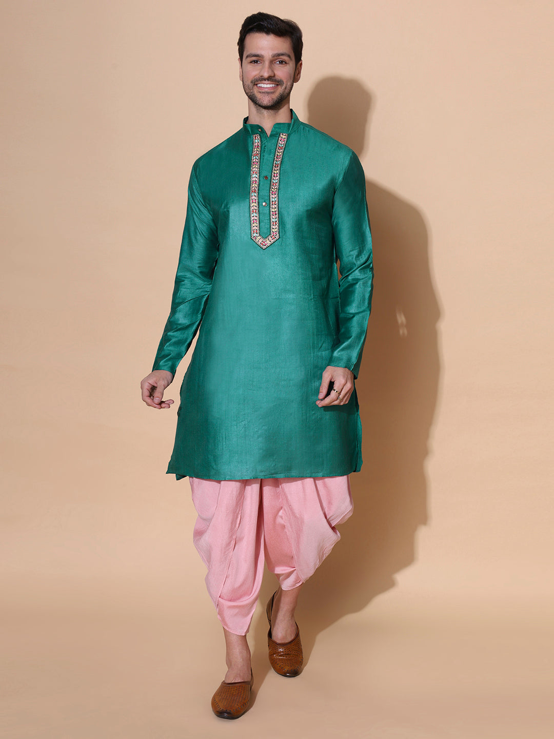 Panna Men Khadi Silk Handwoven Half Sleeve Kurta