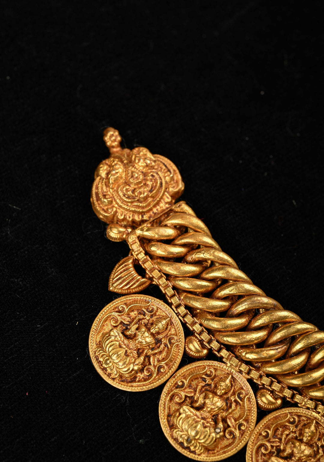 92.5 Silver 24 Karat Gold Plated Ayanthikha Short Necklace