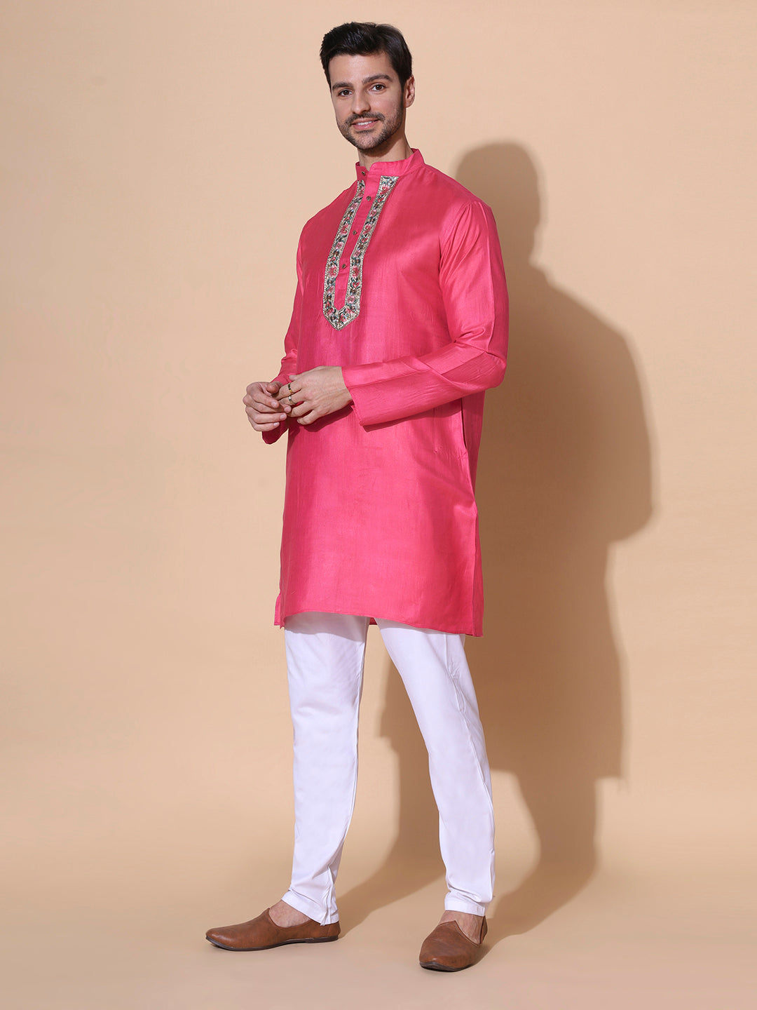 Siachen Rose Men Khadi Silk Handwoven Half Sleeve Kurta