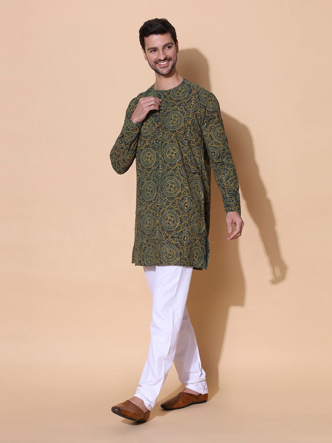 Haritvan Ajrakh Print Cotton Kurta in Green