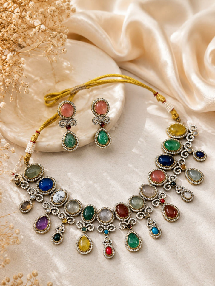 Emerald Green Pendant Necklace Set | SHOBITAM