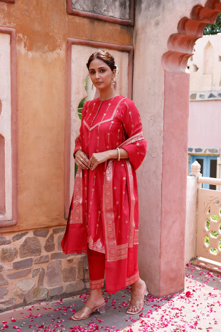 Red Pure Silk Banarasi Kurta Set With Dupatta | SHOBITAM