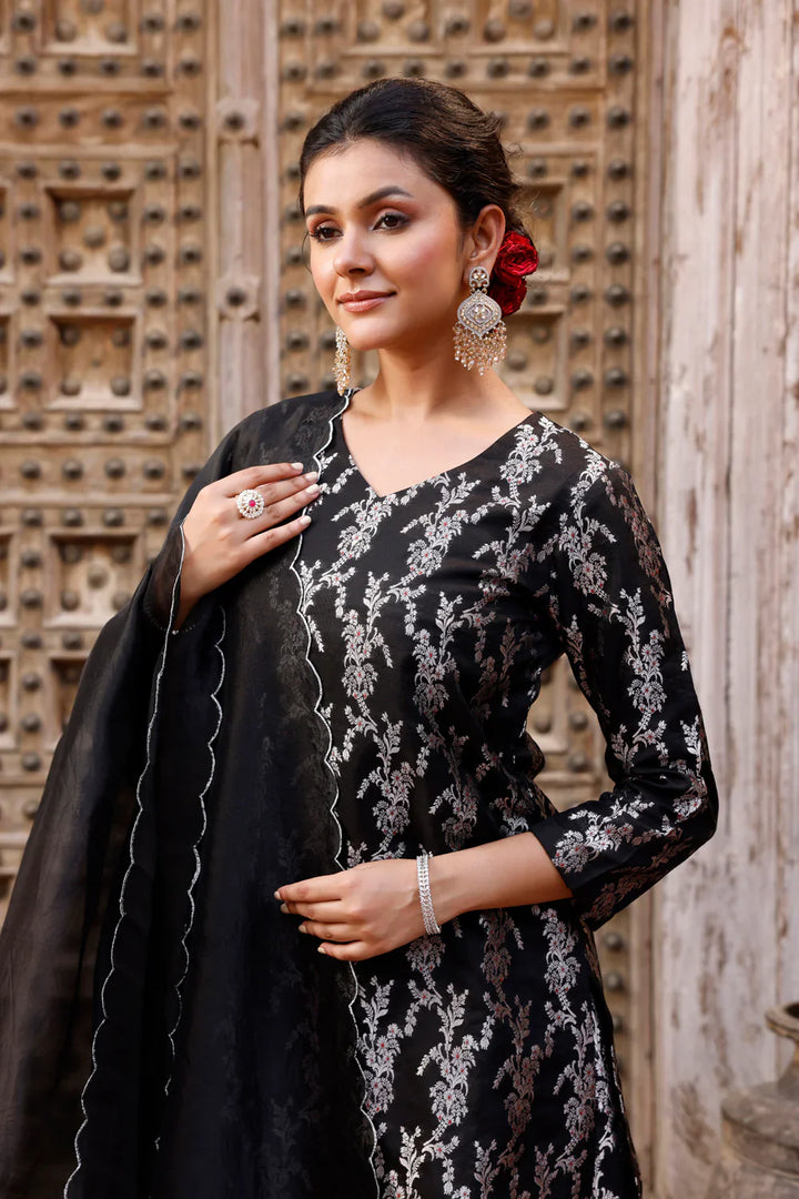 Black Pure Silk Banarasi Kurta Set With Dupatta| SILK MARK CERTIFIED