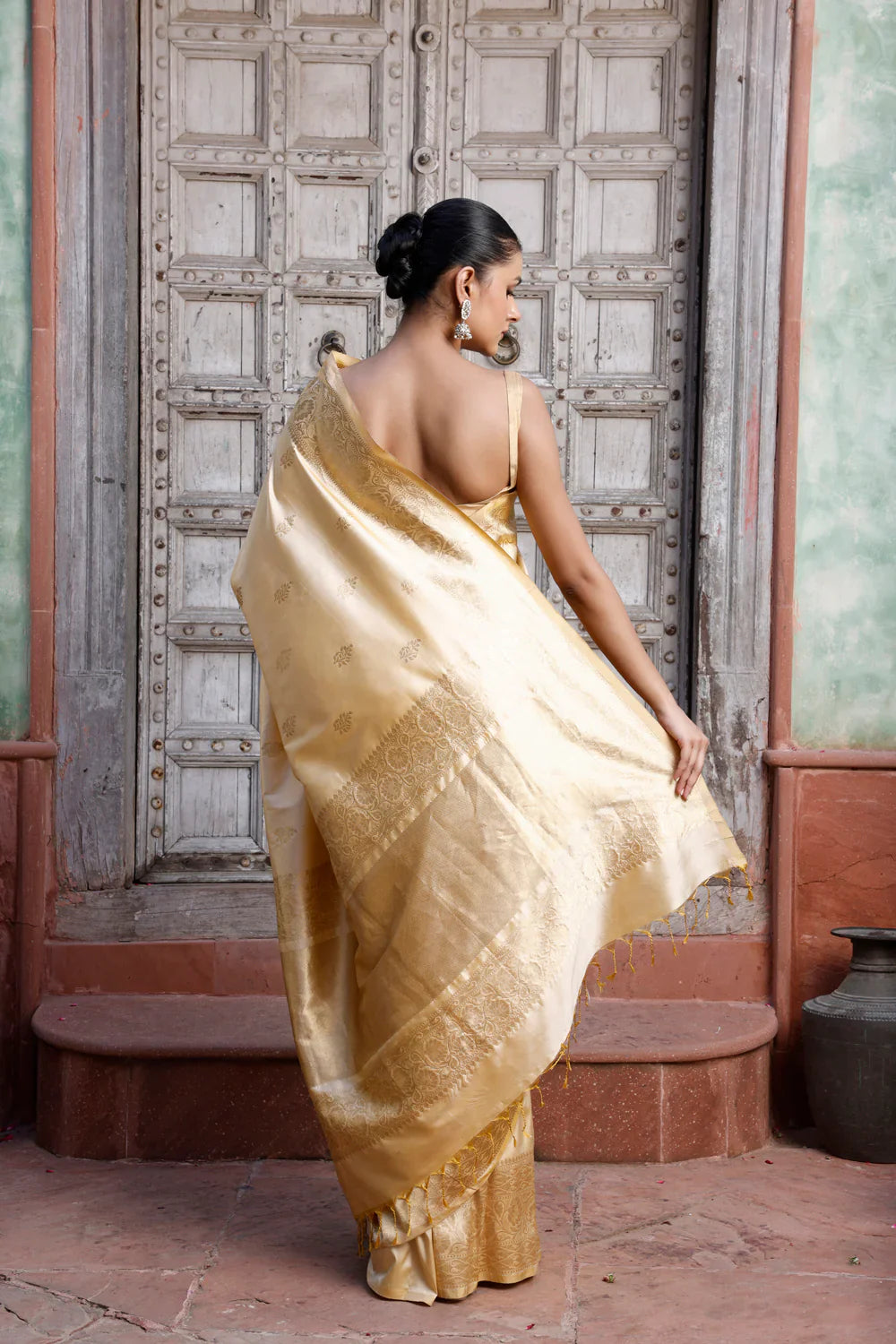 Handloom Cream Pure Silk Banarasi Saree | SILK MARK CERTIFIED | SHOBITAM