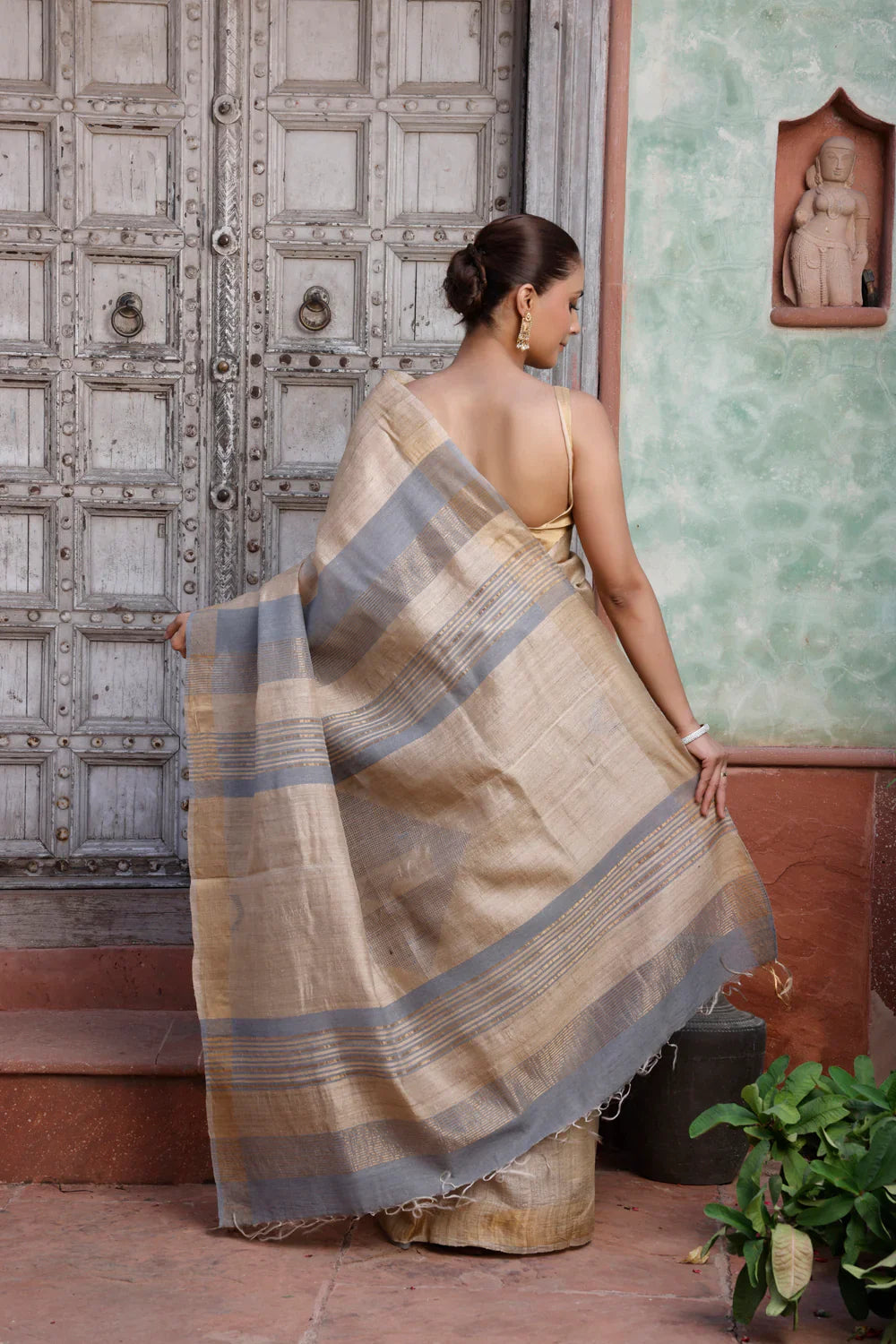 Handloom Beige Pure Silk Saree with Gold Border & Grey Pallu | SILK MARK CERTIFIED | SHOBITAM