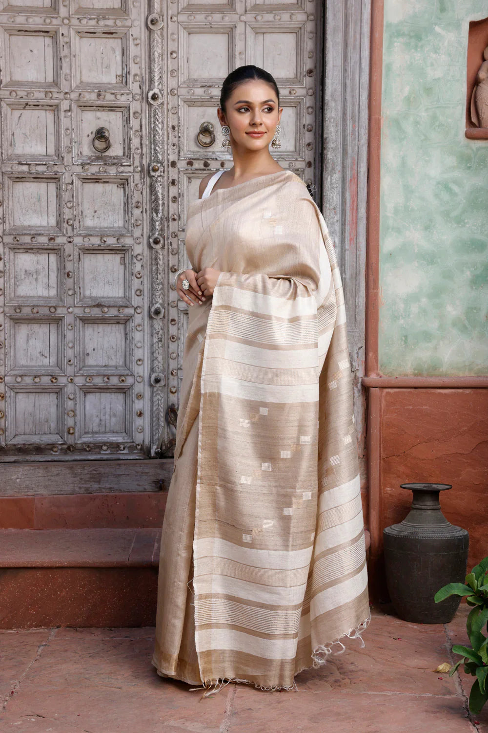 Handloom Beige Pure Silk Saree with Gold Border & White Pallu | SILK MARK CERTIFIED | SHOBITAM