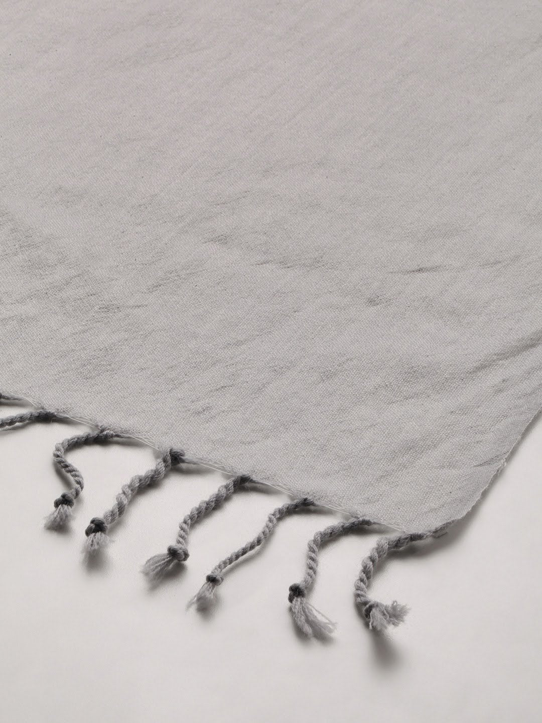 Handloom Jamdani Marino Wool Stole | SHOBITAM