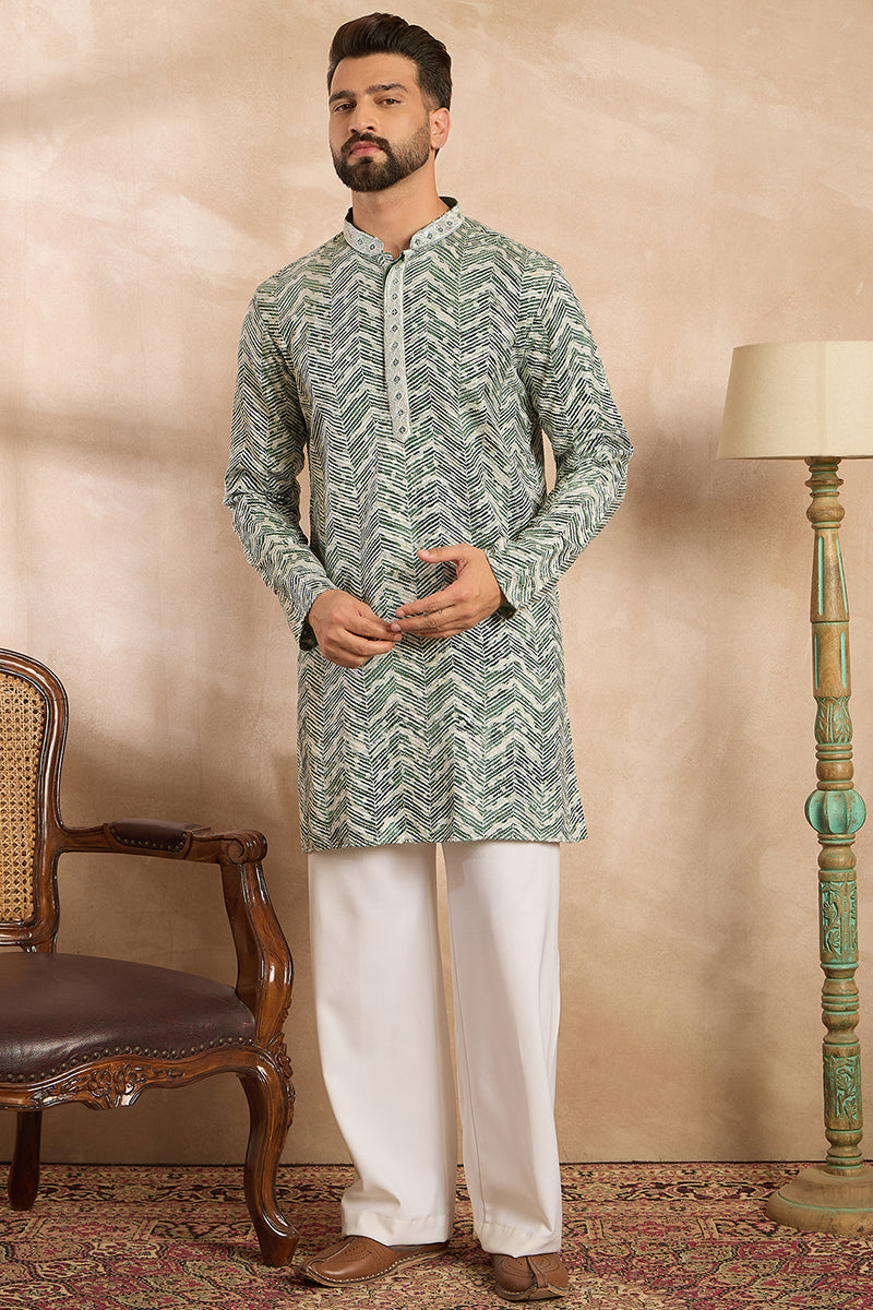Green Silk Blend Solid Embroidered Straight Kurta | SHOBITAM