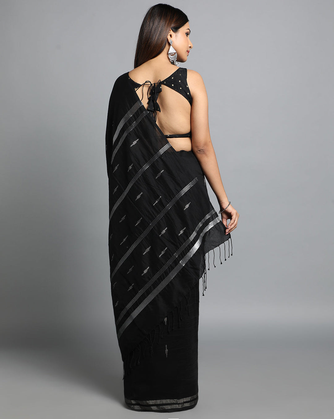 Handloom Jamdani Cotton Saree Without Blouse Piece | SHOBITAM