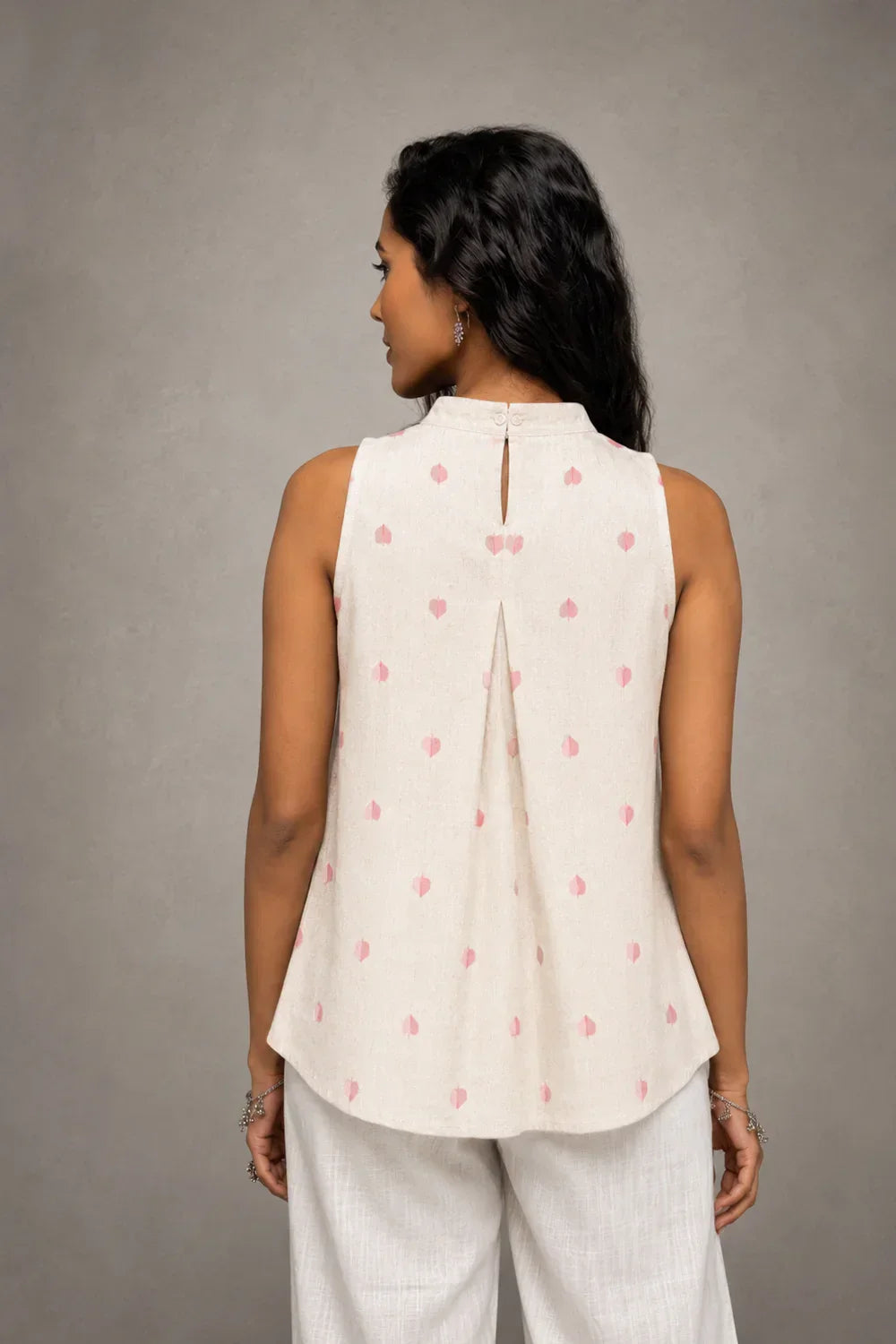Off White Heart Woven Halter Top | SHOBITAM