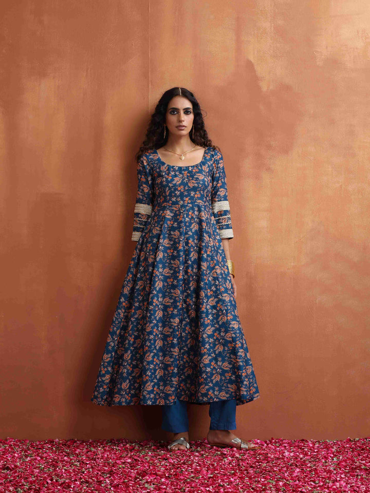 Blue Print Flared Anarakali Kurta Set | SHOBITAM | SHOBITAM