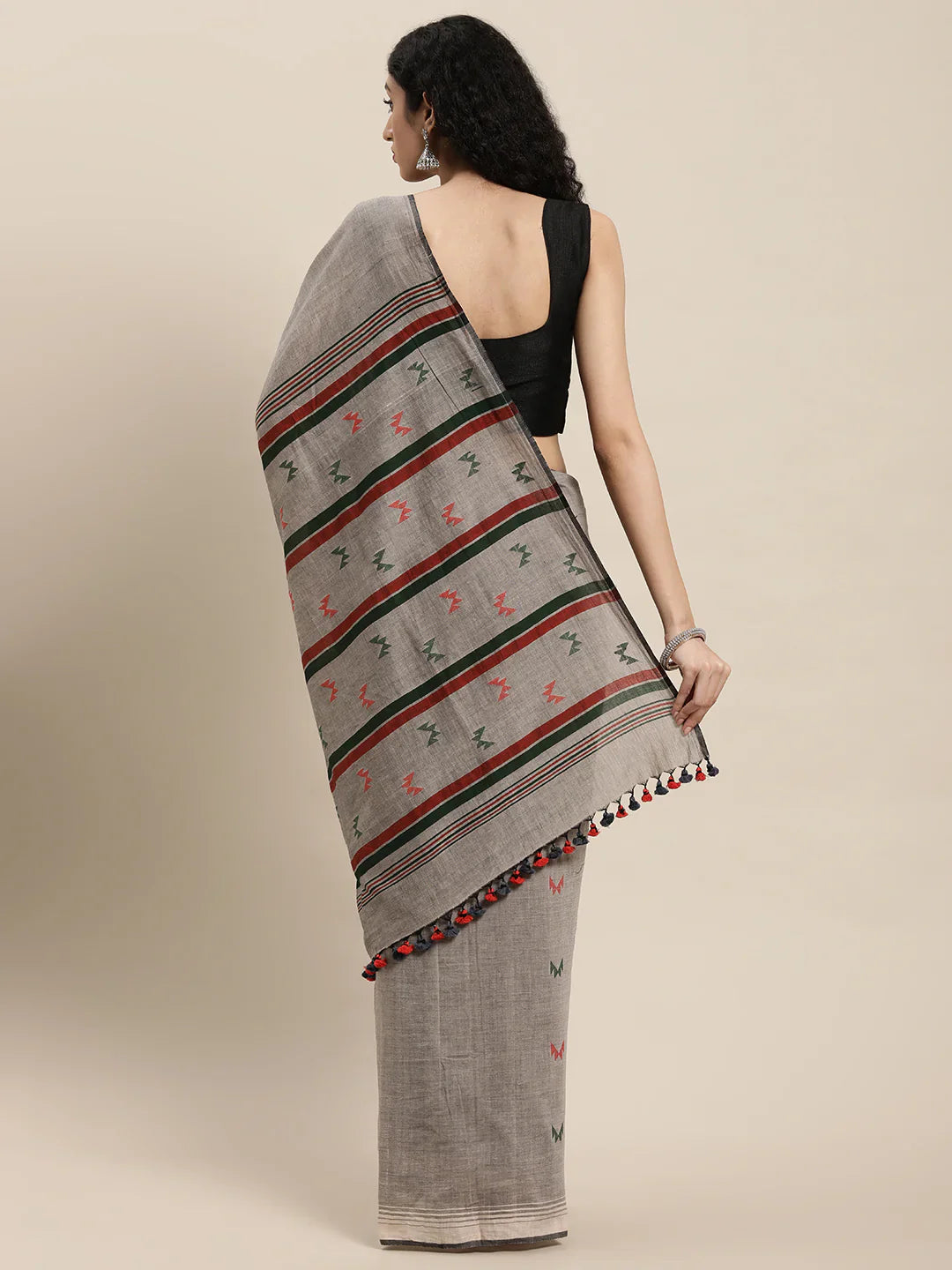 Gray Handloom Jamdani Cotton Saree