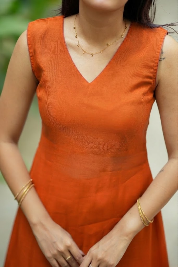 Nandhitha Rust Orange Kurta Set ( Set of 2) | SHOBITAM