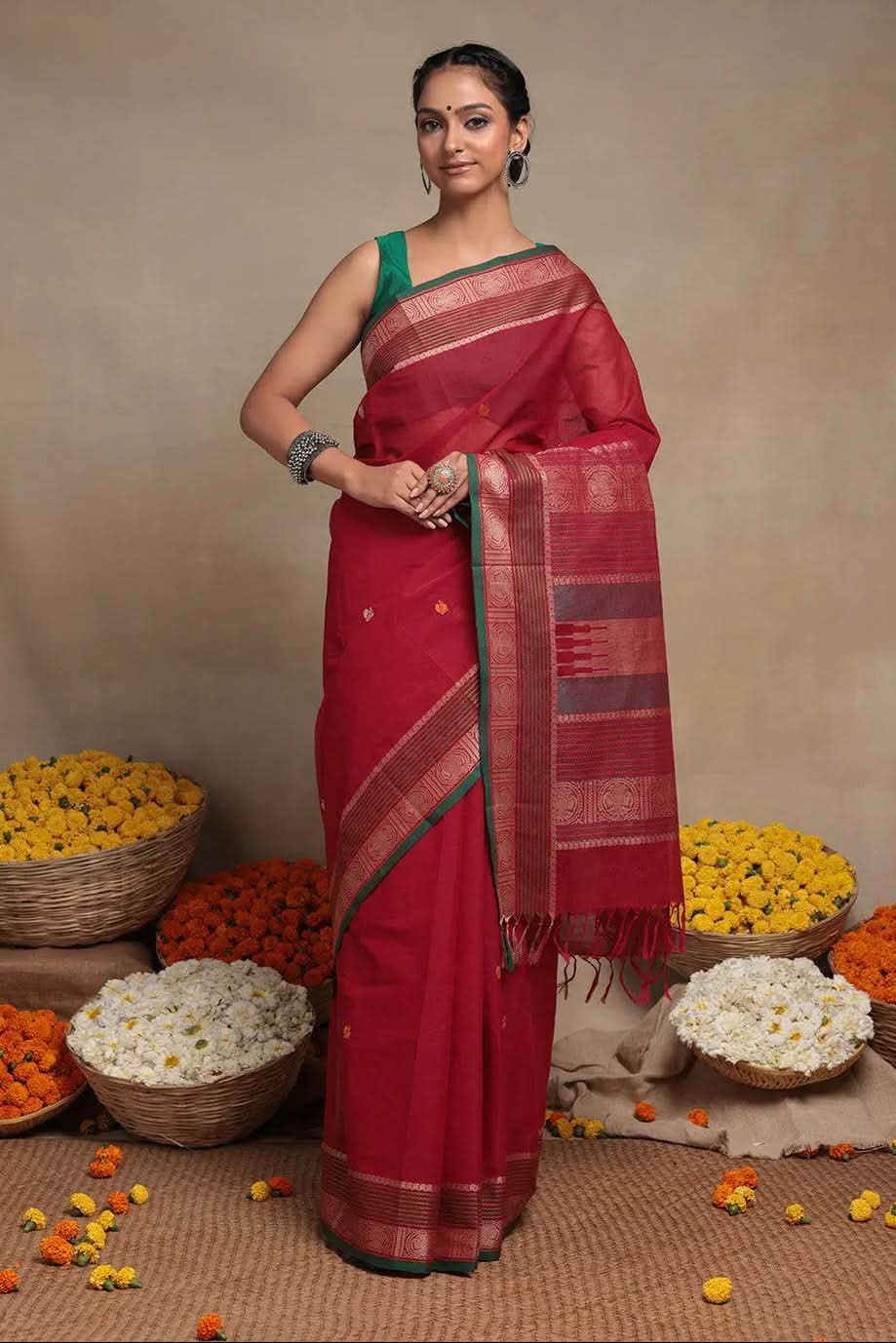 Handloom Magenta Pure Cotton Kanchi Saree | SHOBITAM