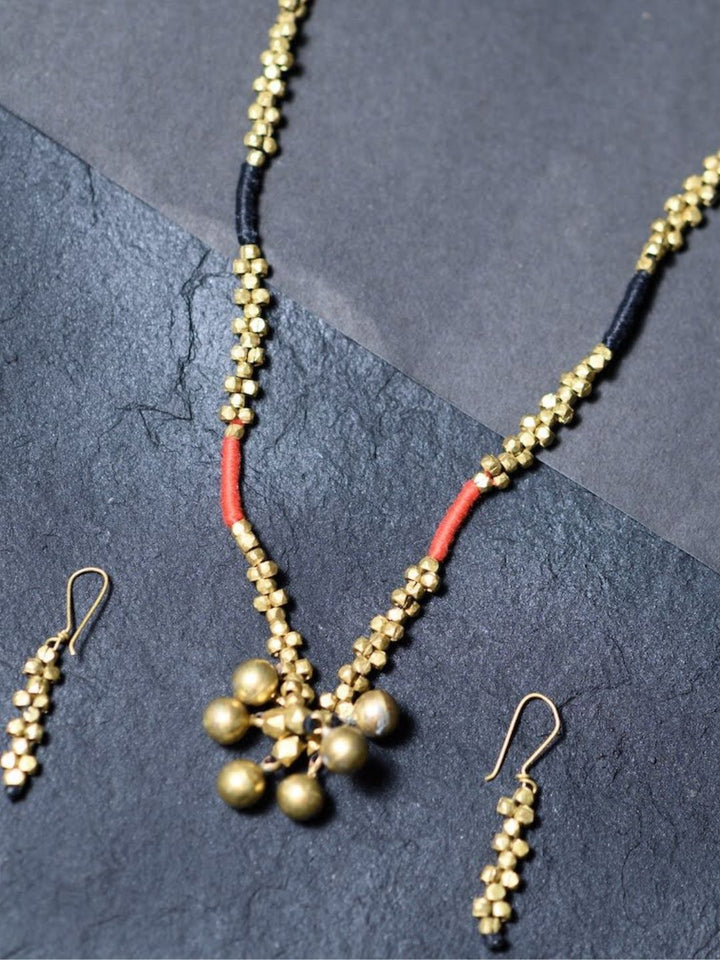 Red Black Handmade Beaded Ball Jewellery Set | SHOBITAM