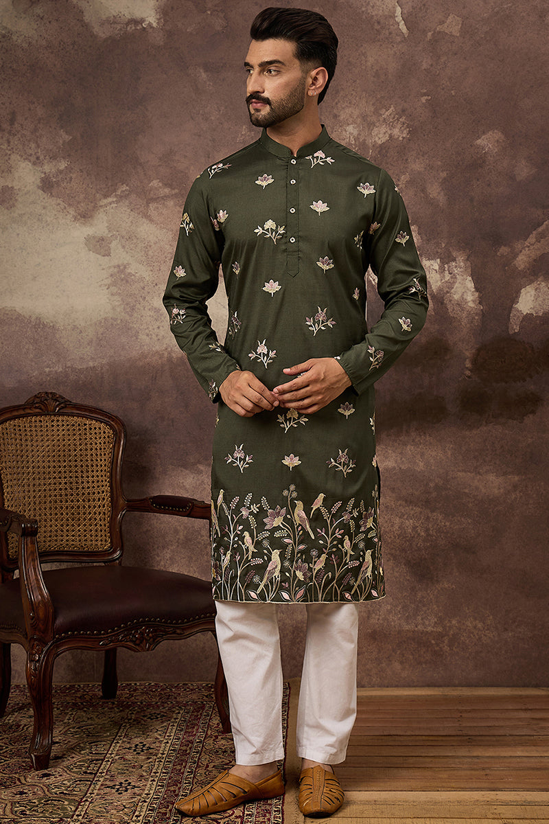 Green Silk Blend Solid Embroidered Straight Kurta | SHOBITAM