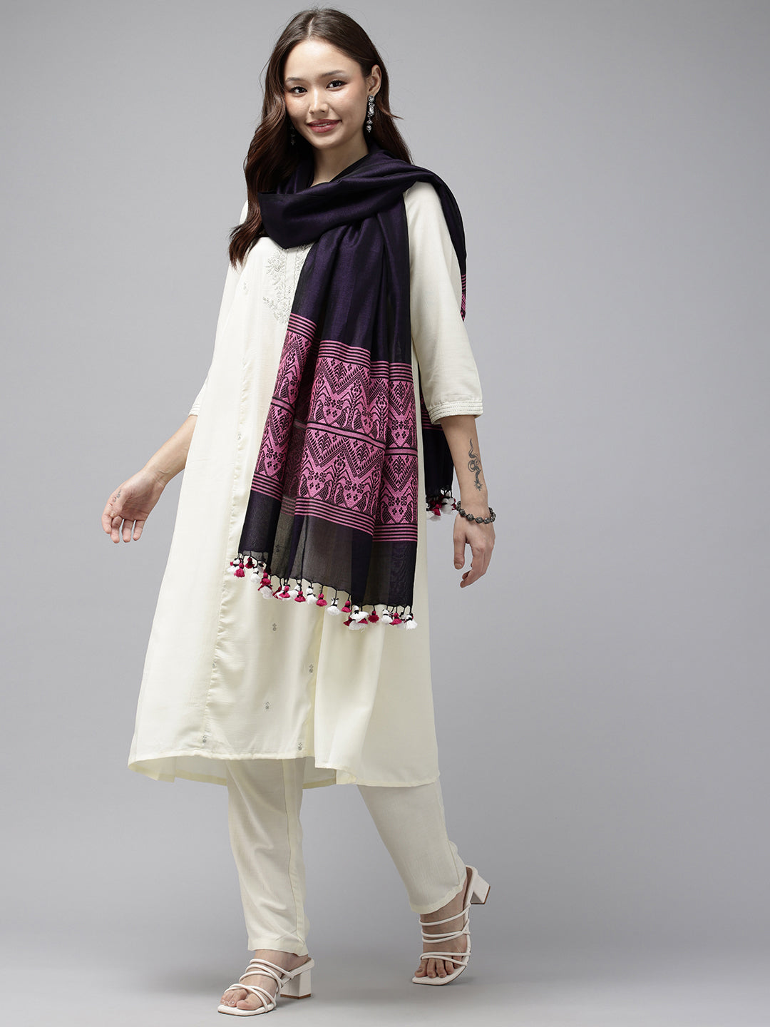 Purple Handloom Baluchari Silk Dupatta