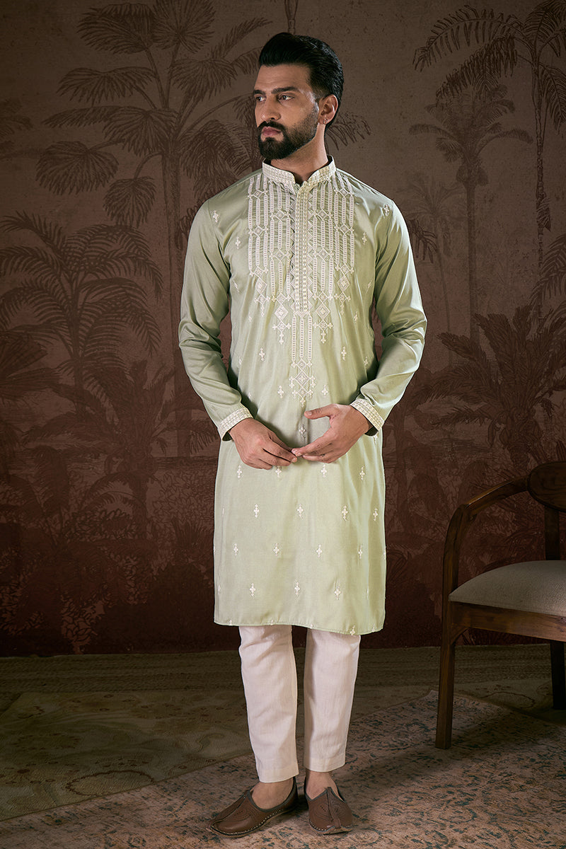 Green Silk Blend Solid Embroidered Straight Kurta | SHOBITAM