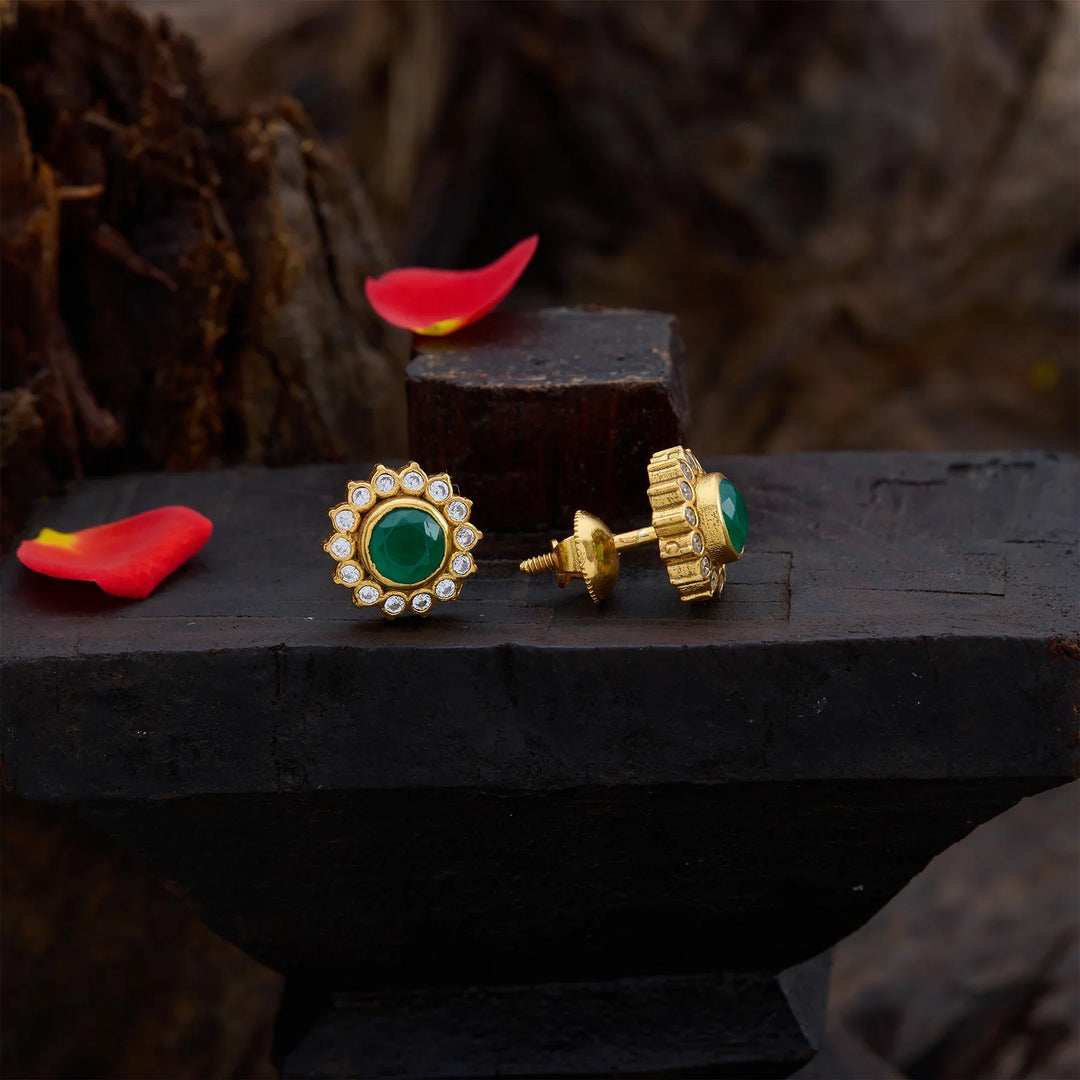 Pure 92.5 Taruni-Pushpa Studs