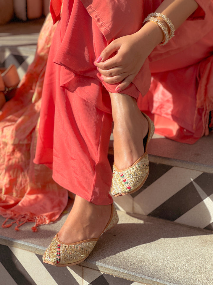 Zareen Zareen Hand-Embroidered Gold and Silver Jutti | SHOBITAM