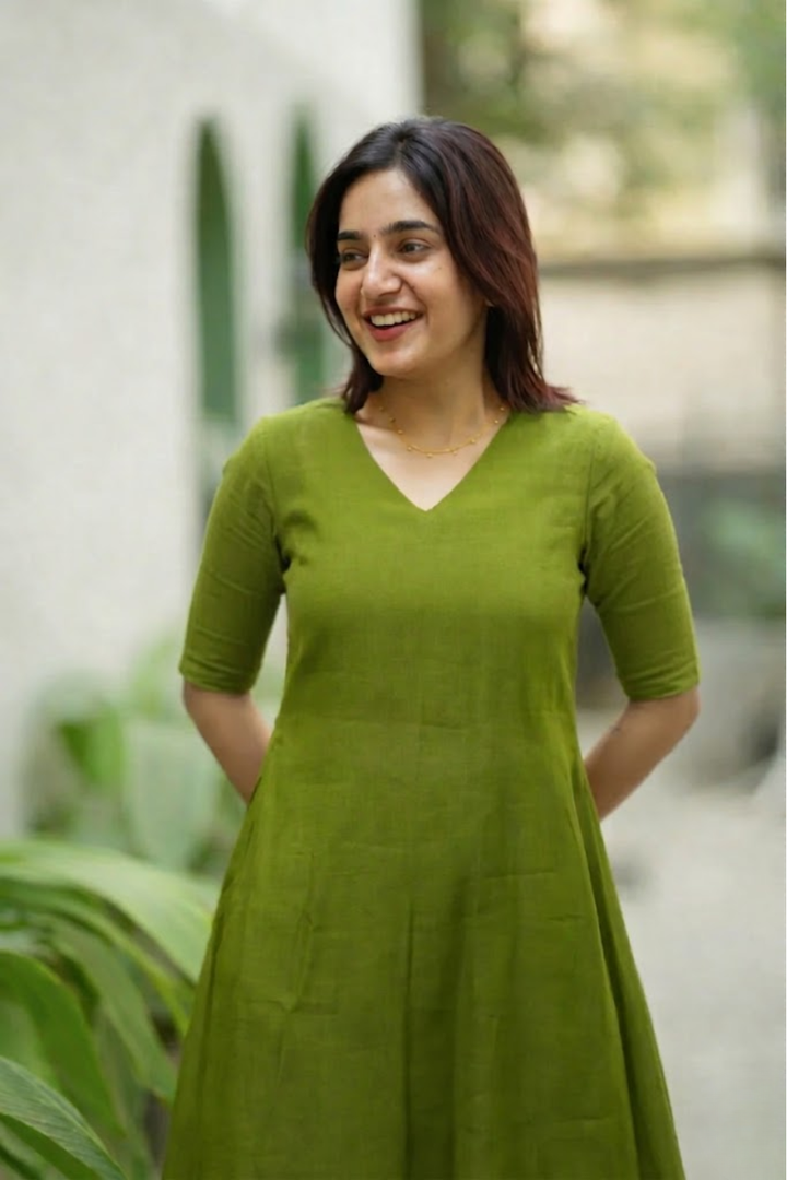 Nandhitha Green Kurta Set ( Set of 2) | SHOBITAM