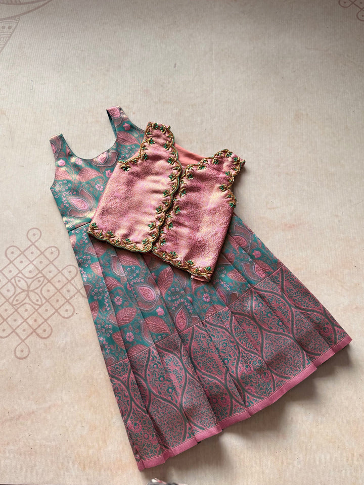 Visalini- Overcoat 2 in 1 Dress Festive Edit Express | SHOBITAM