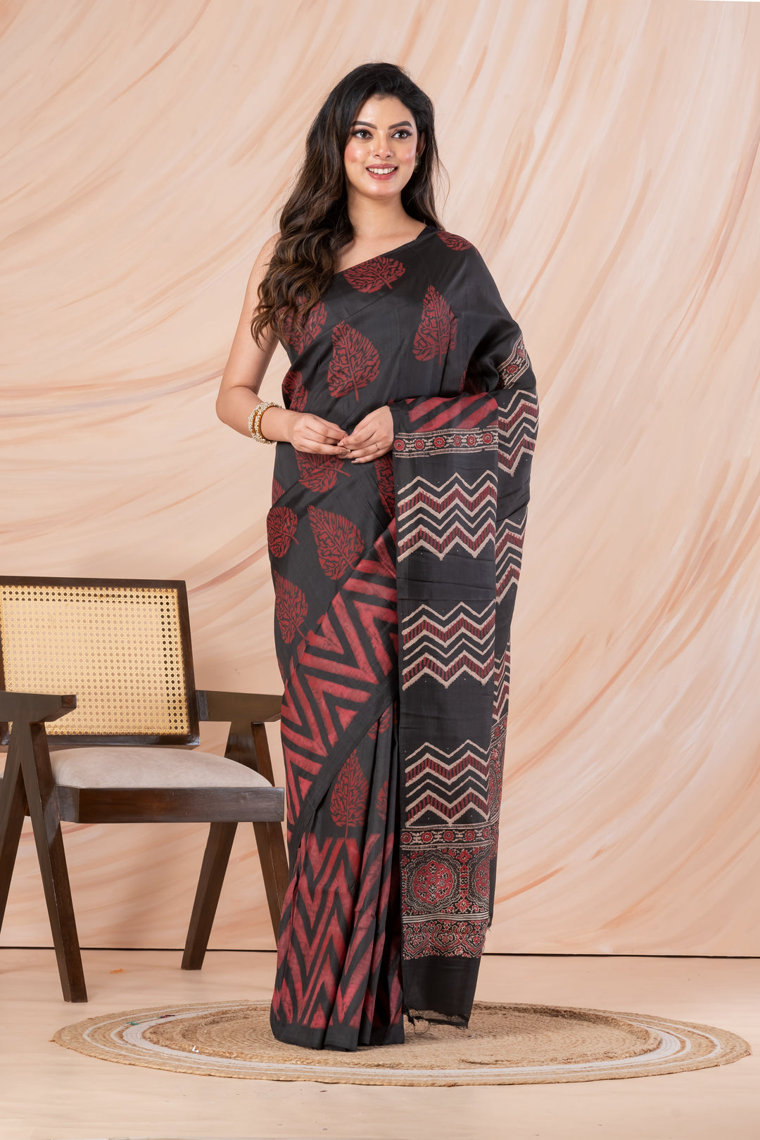 Vegetable dyed printed pure silk with geometric pallu  | SILK MARK CERTIFIED | SHOBITAM