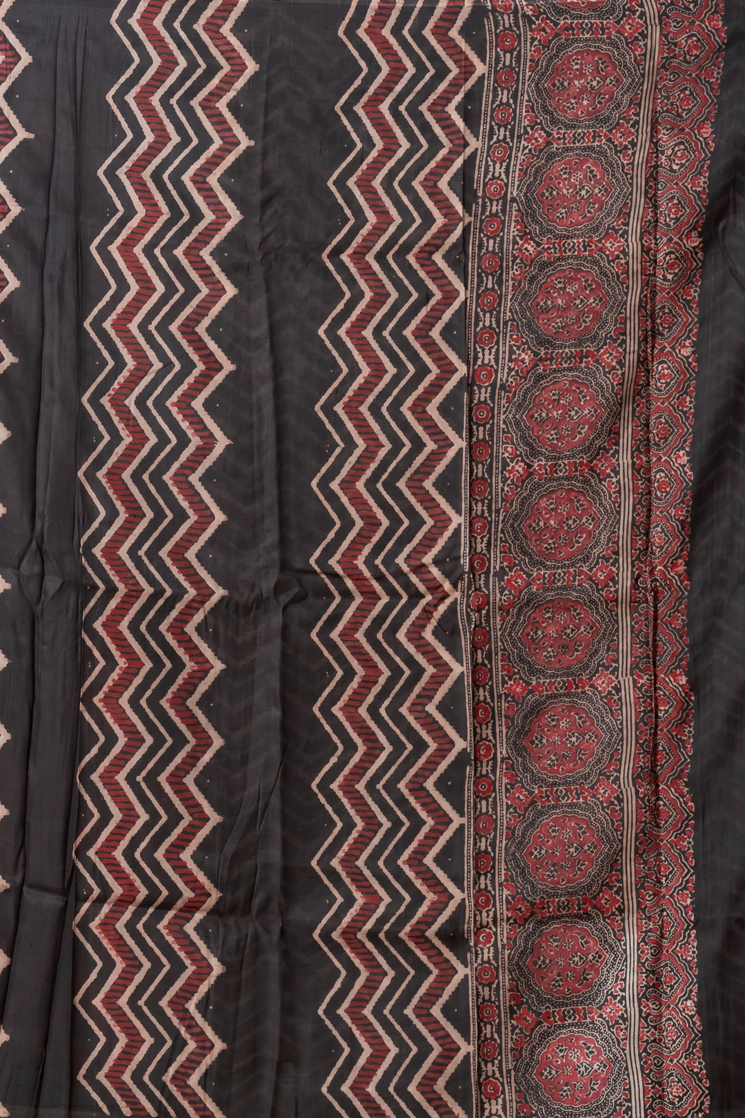 Vegetable dyed printed pure silk with geometric pallu  | SILK MARK CERTIFIED | SHOBITAM
