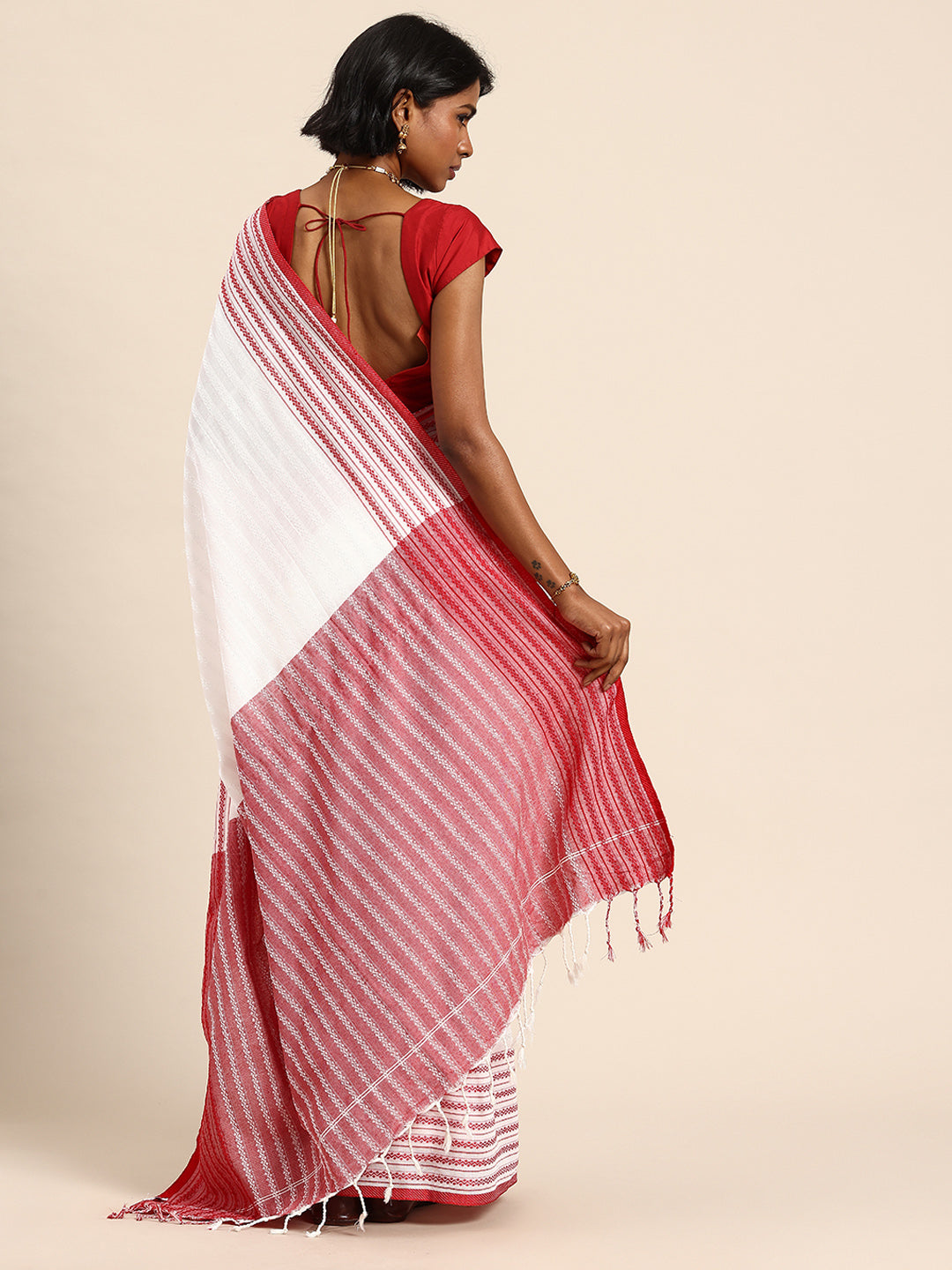 White Red Cotton Saree with Blouse piece | SHOBITAM