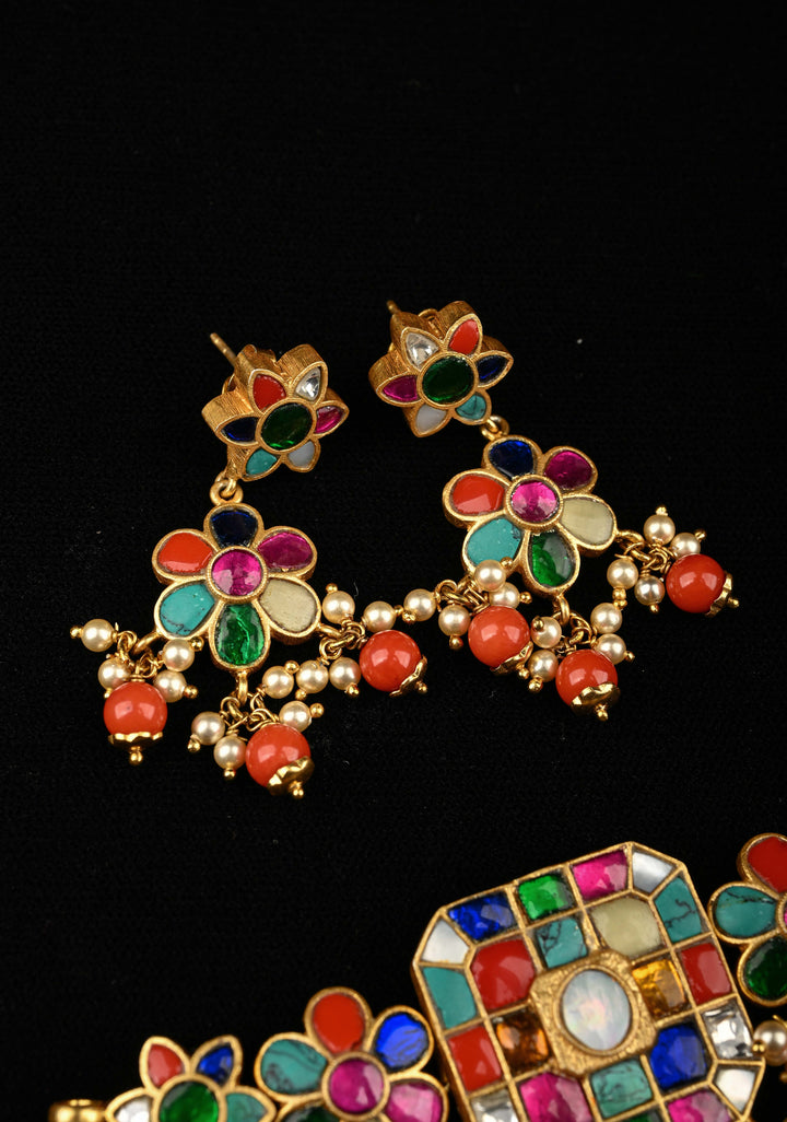 Navaratna 92.5 Silver, 24 kt Gold-Plated Radiant Kundan Choker Set