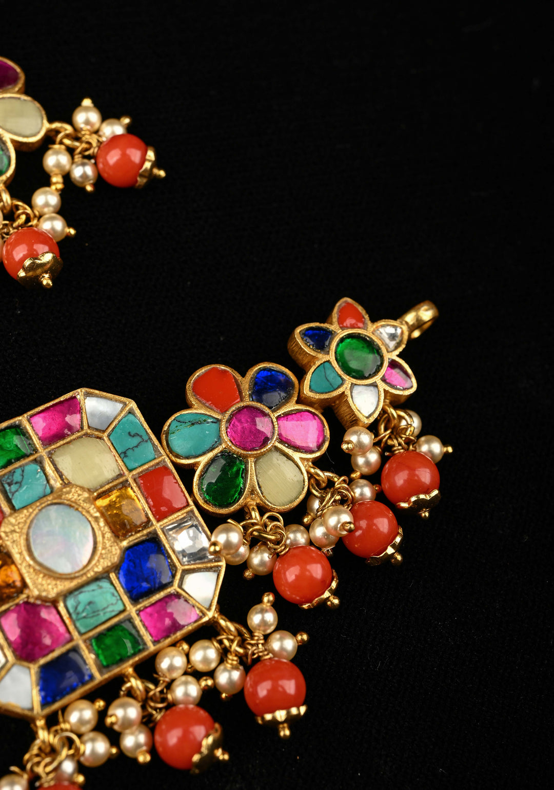 Navaratna 92.5 Silver, 24 kt Gold-Plated Radiant Kundan Choker Set
