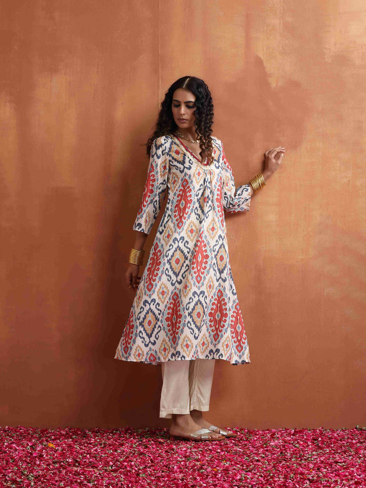 Off White Ikat Print Kurta Set  | SHOBITAM