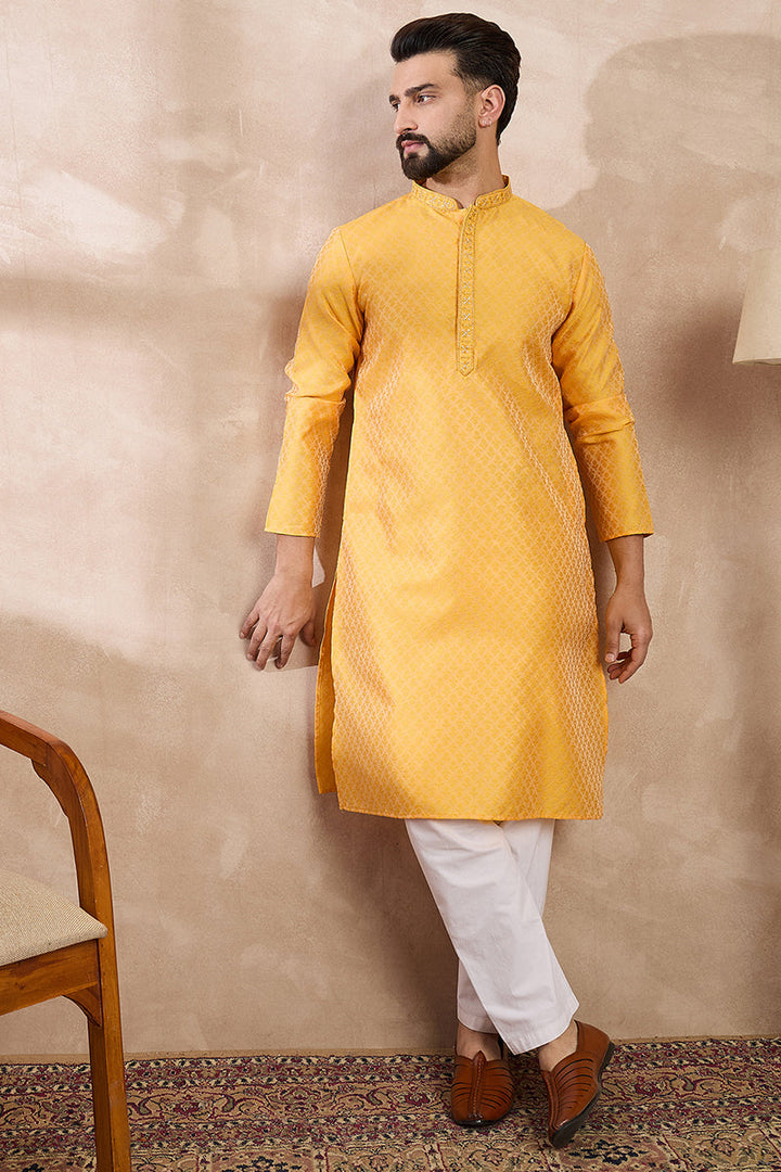 Yellow Silk Blend Solid Embroidered Straight Kurta | SHOBITAM