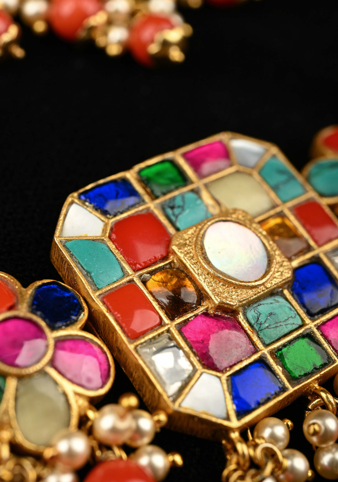 Navaratna 92.5 Silver, 24 kt Gold-Plated Radiant Kundan Choker Set