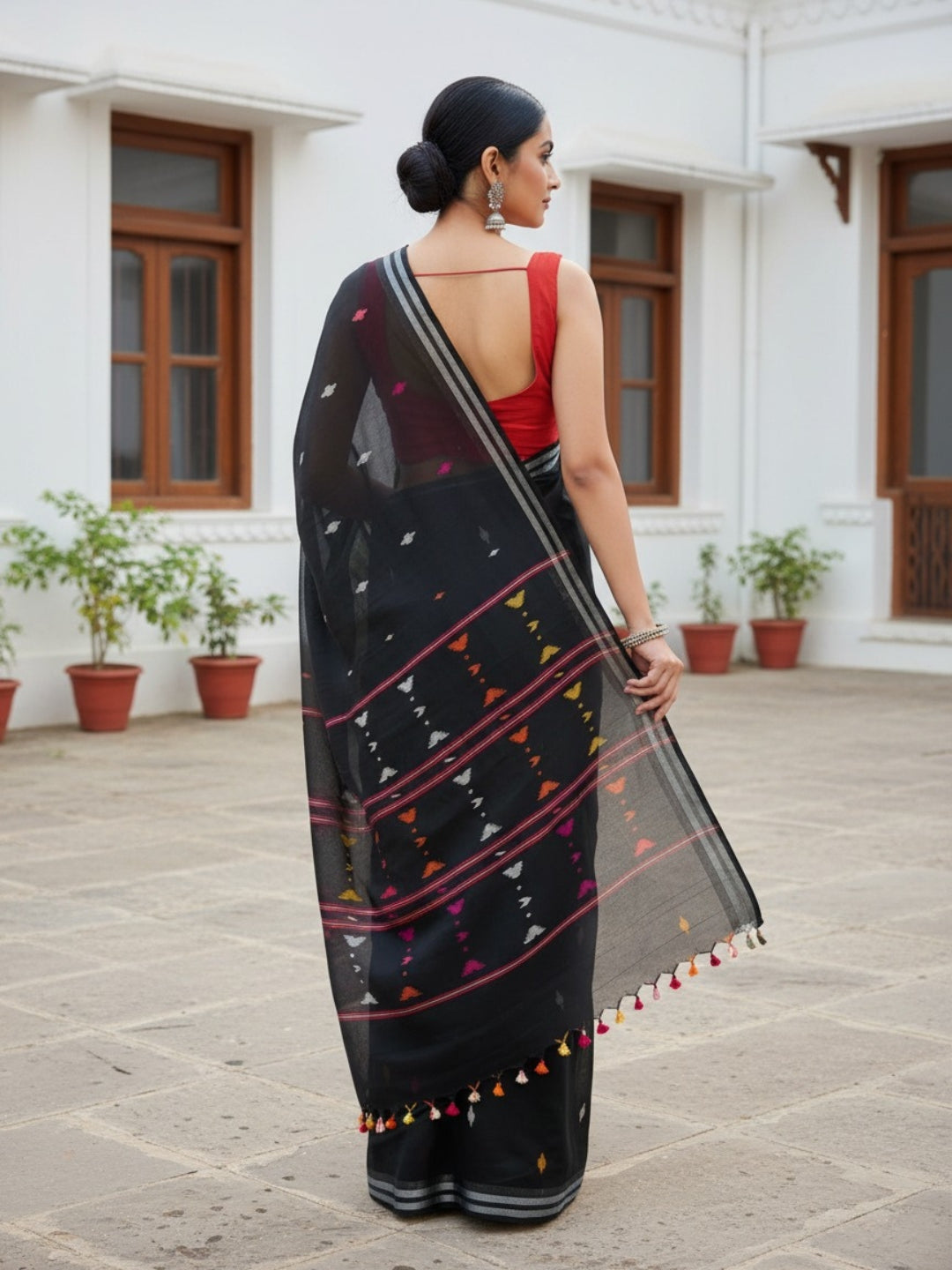 Black Handloom Jamdani Cotton Saree | SHOBITAM