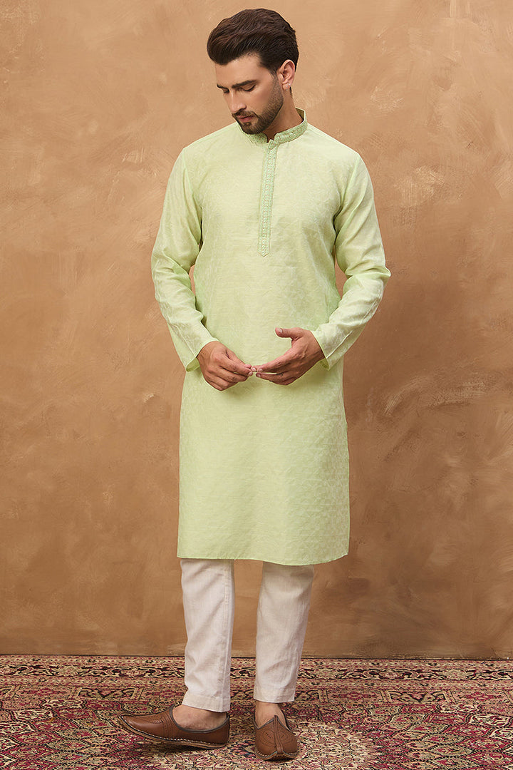 Green Silk Blend Solid Embroidered Straight Kurta | SHOBITAM