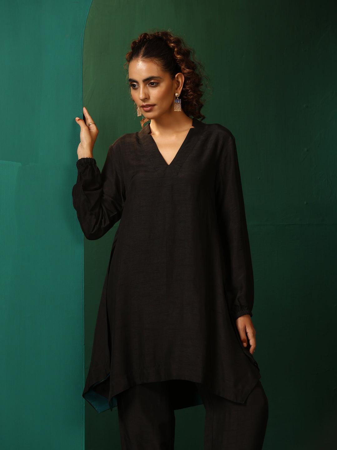 Black Silk Collar Co-ord Set  | SHOBITAM