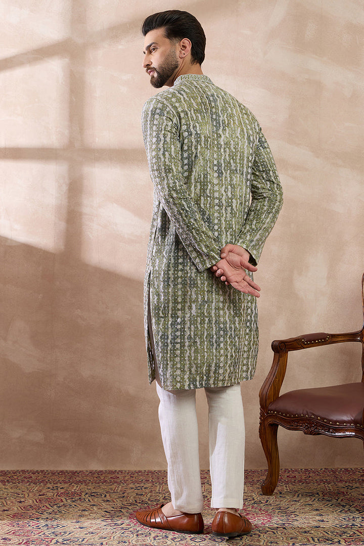 Green Silk Blend Printed Mandarin Collar Straight Kurta | SHOBITAM