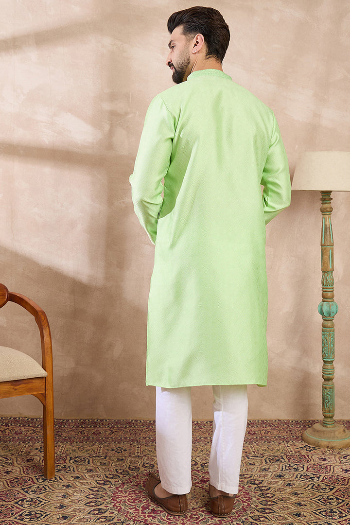 Green Silk Blend Solid Embroidered Straight Kurta | SHOBITAM