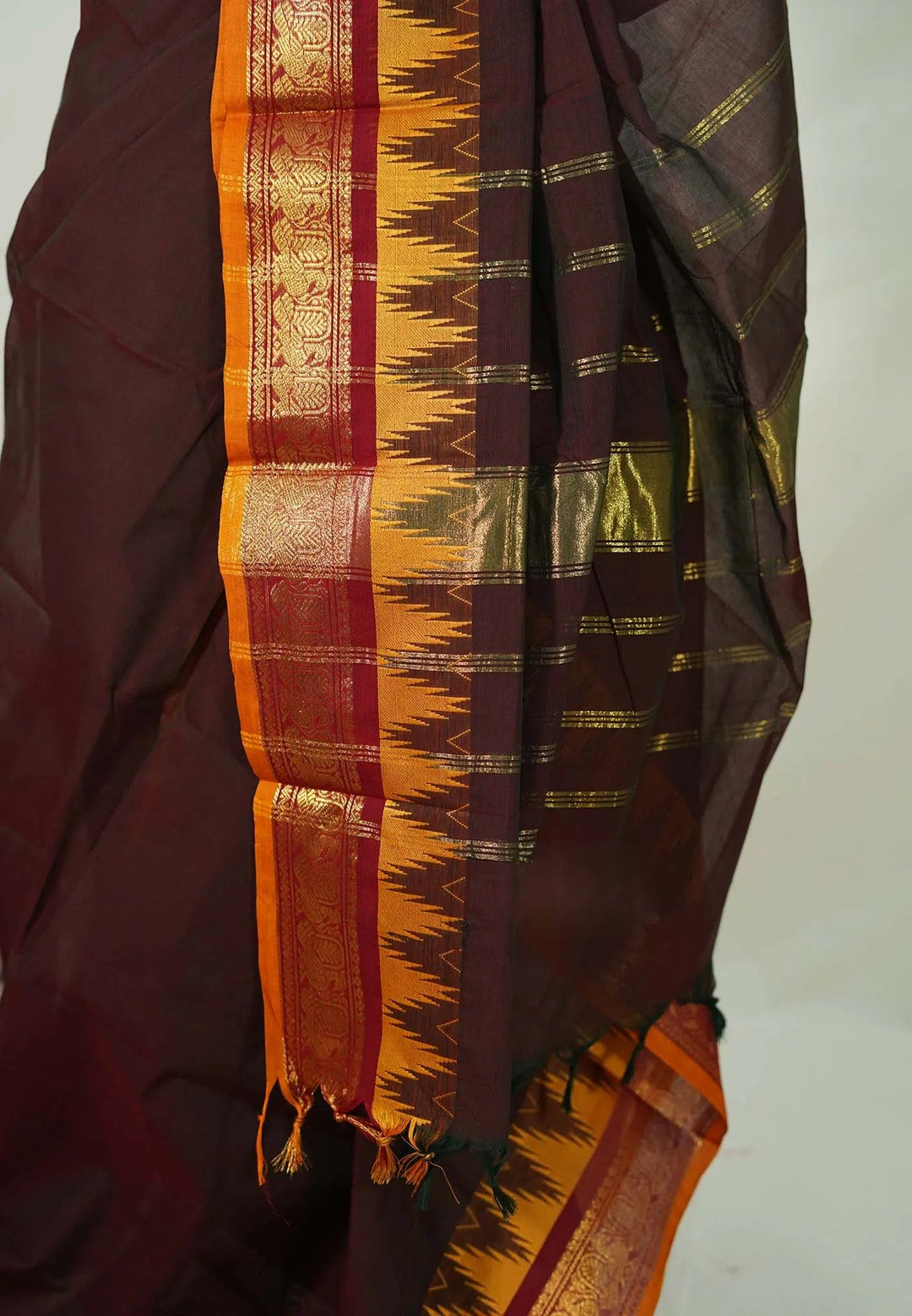 Coffee Chettinad Cotton Saree with Zari detailing