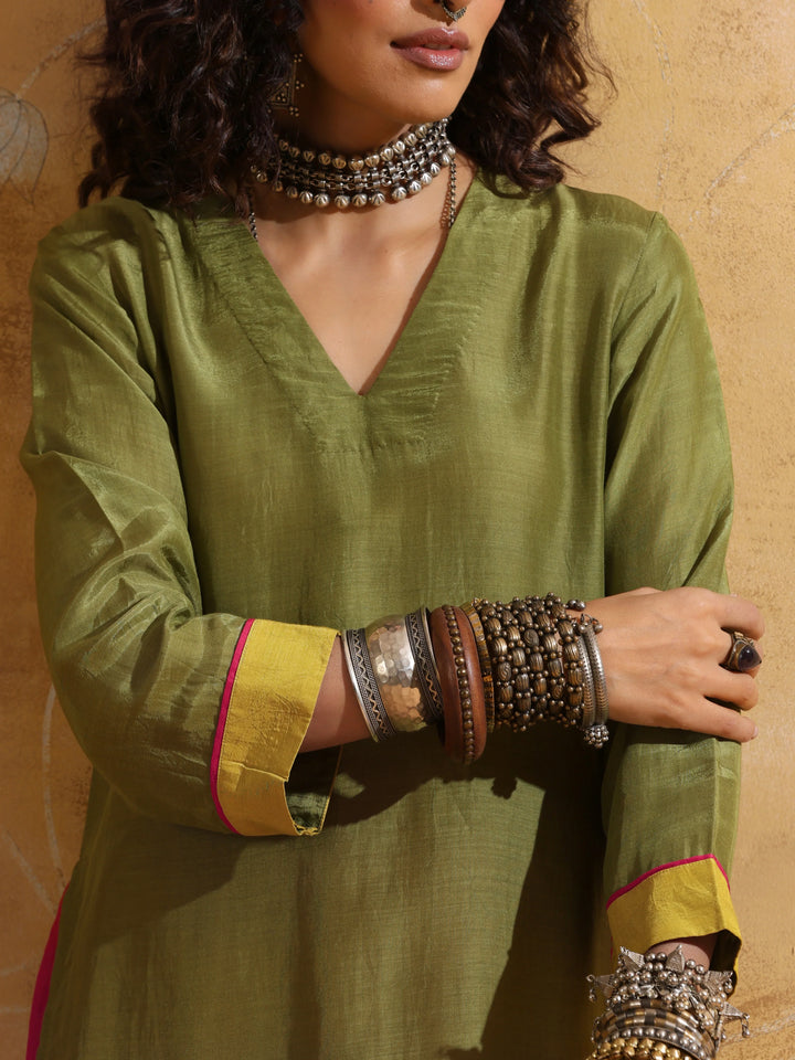 Green Muslin Silk High-Slit Kurta Pant Set  | SHOBITAM