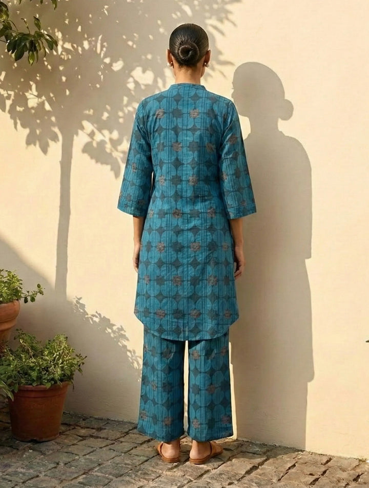 Blue Geometric Print Kurta Pant Set | SHOBITAM