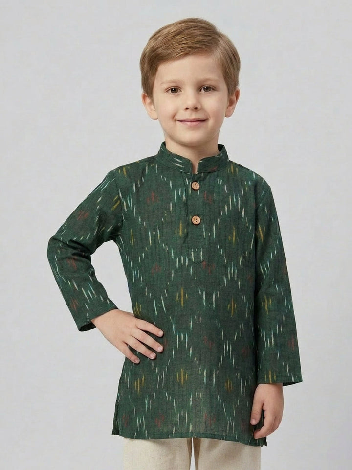 Boys Dark Green Ikat Printed Mandarin Collar Cotton Kurta Set | SHOBITAM